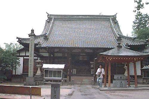 �������{��