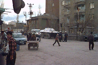 �Âт������݂ƕs�ނ荇���ȑ��b��