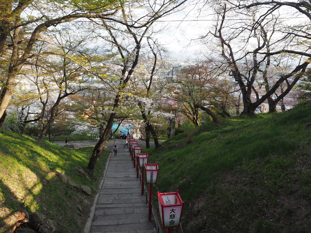 烏帽子山八幡神社