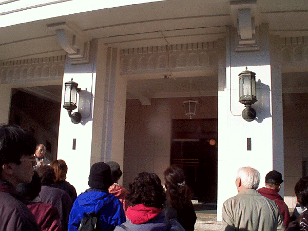 ����{�����