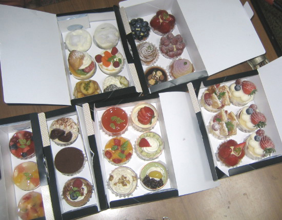 実物はもっと美しい。(^_^;)