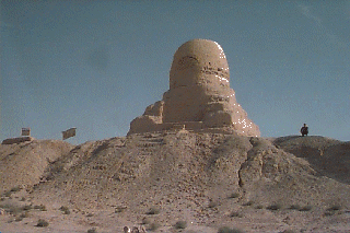 �u�̏�ɓ��������Ă���